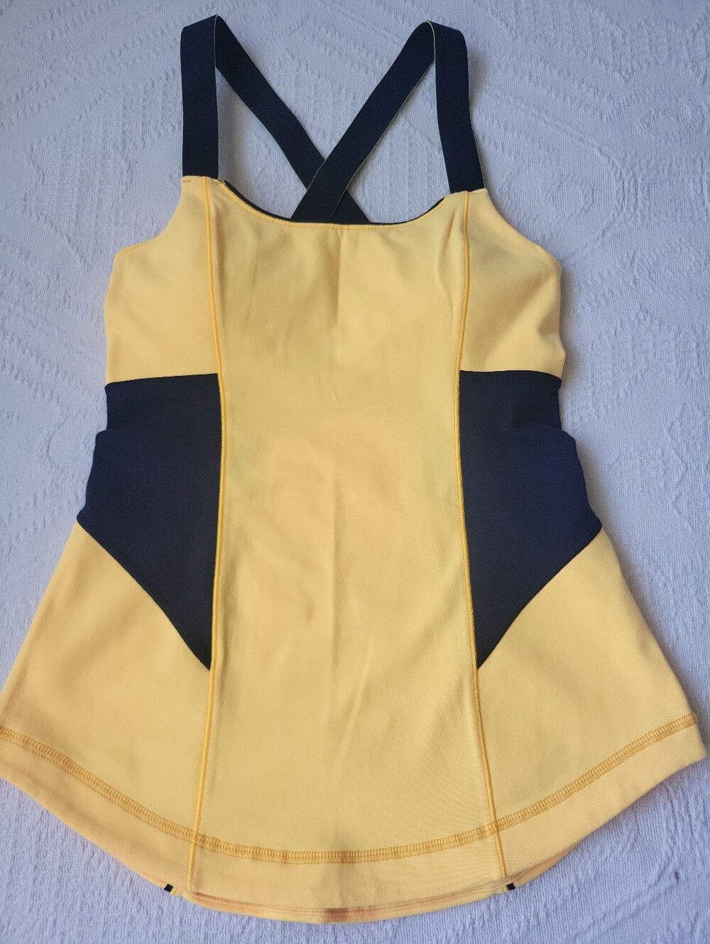 Lululemon Work It Out Tank Top Yellow Black Size 4